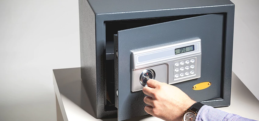 Jewelry Safe Unlocking Service in Pacific Grove, California
