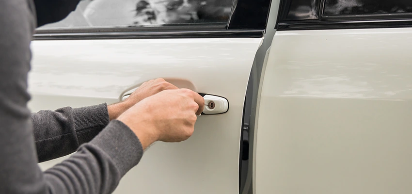 Unlock Car Door Service in Pacific Grove, CA