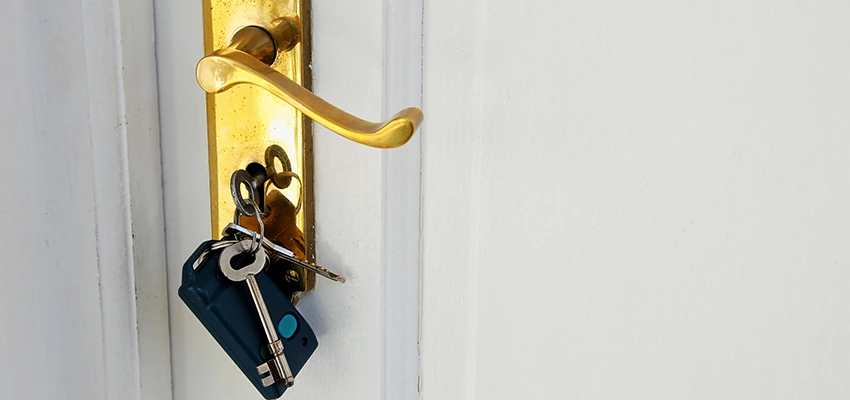 Broken Door Key Extraction in Pacific Grove, CA